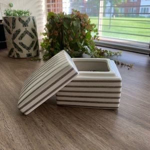 J Crew Jewelry Container